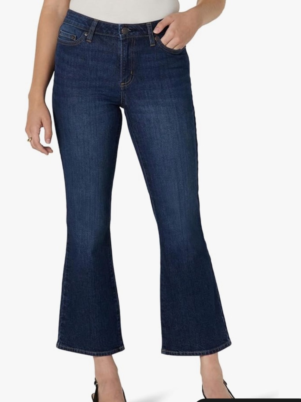 Amazon Essentials Women's Dark Shadow Blue Kick Crop Jeans 8